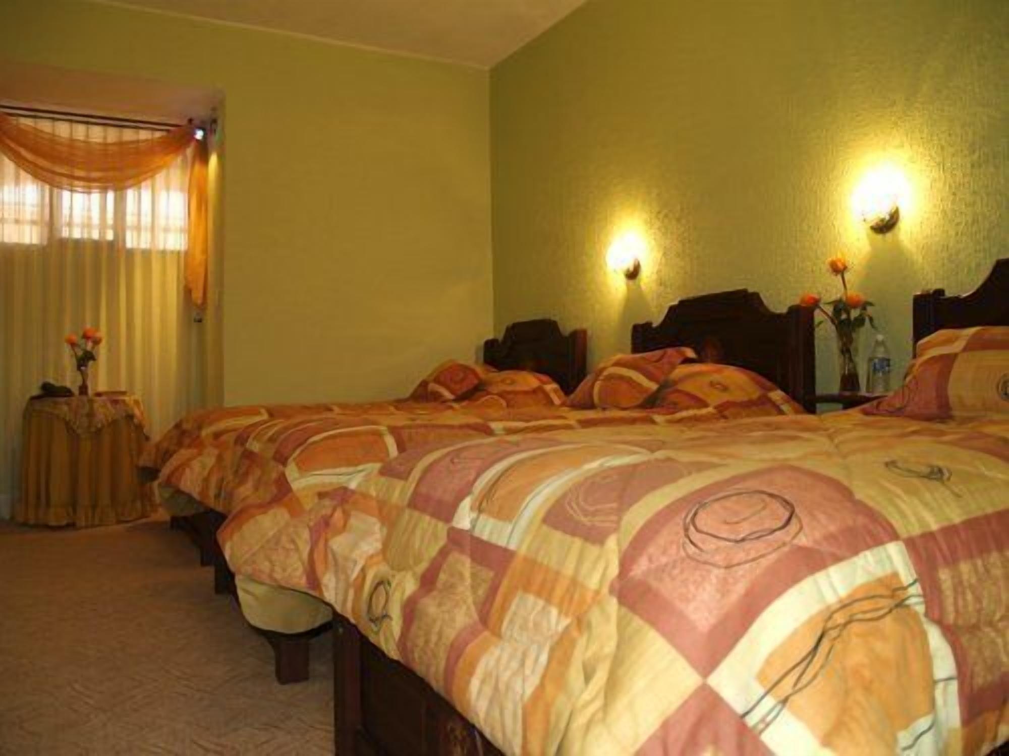 Hotel Catedral 키토 외부 사진