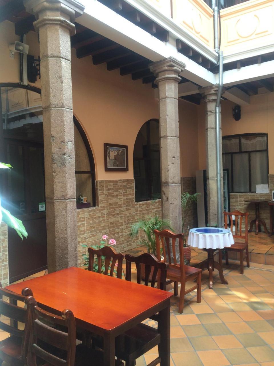 Hotel Catedral 키토 외부 사진